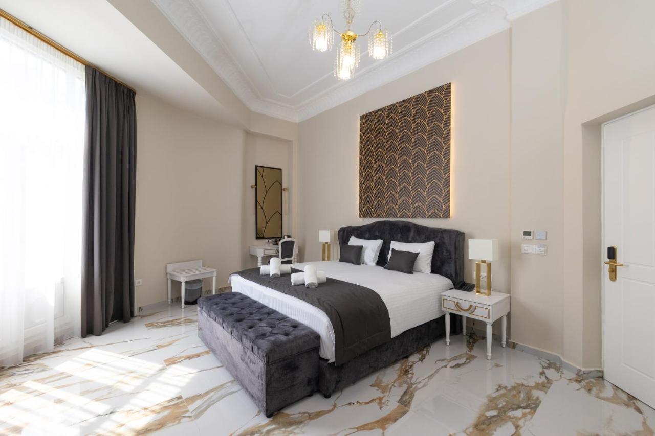 Modern Revival Luxury Hotel Thessaloniki Exterior photo